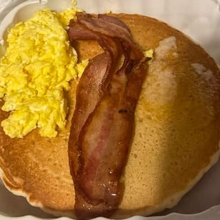 Pancakes Deluxe